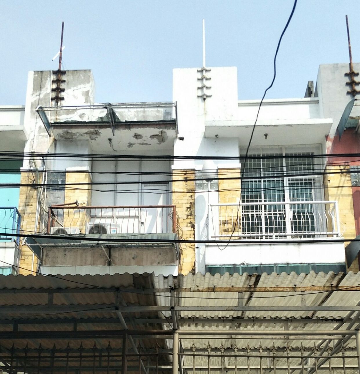Dijual: Masa Depan Menunggu Anda, Rumah Menawan di Taman Sari Harapan Indah, Bekasi